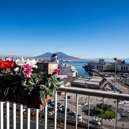 Skyhouse Beverello Napoli Eksteriør bilde